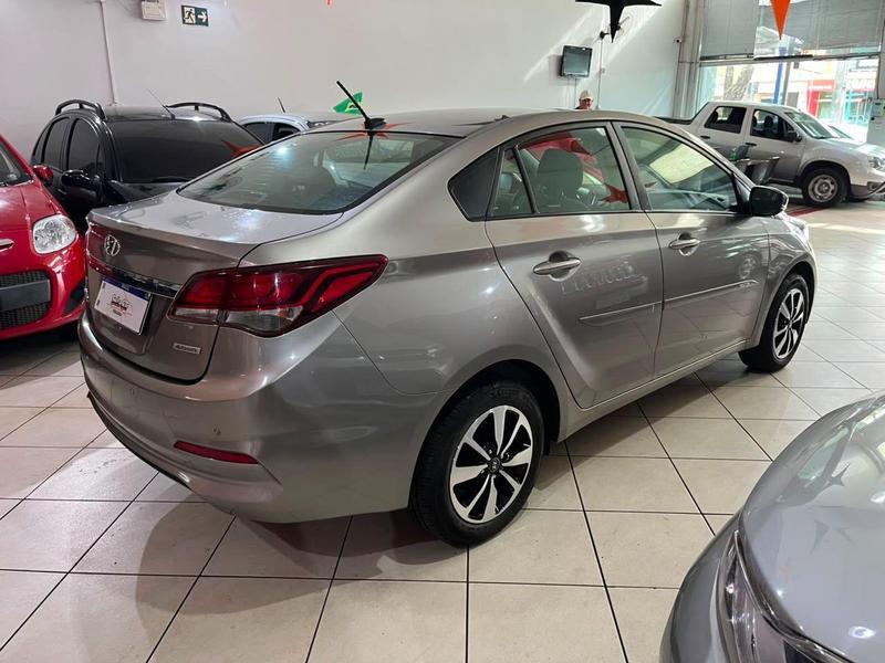 Hyundai HB20S 1.6 A Comf - foto 6