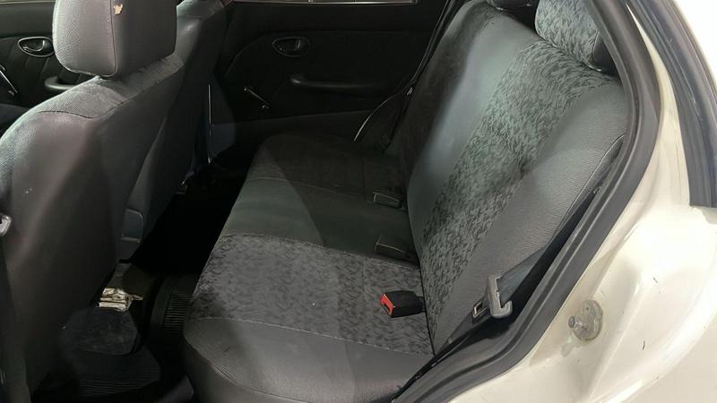 Fiat Palio 1.0 Economy Fire Flex 8V 4P - foto 10