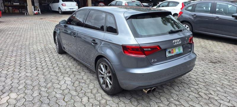Audi A3 Spb 1.8 TFSI - foto 13