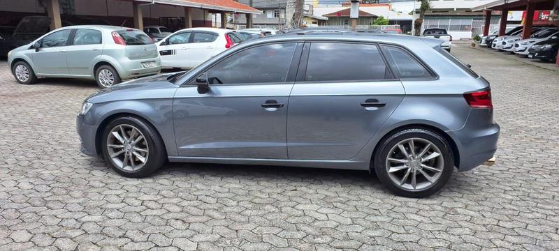 Audi A3 Spb 1.8 TFSI - foto 16