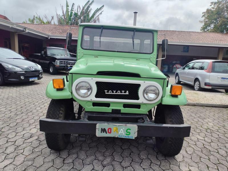 Toyota Bandeirante Varias - foto 13