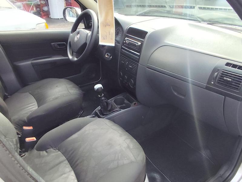 Fiat Siena El Nserie Celebration9 1.4 8V Flex - foto 4