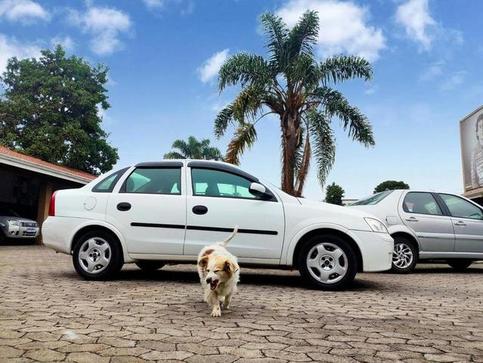 CHEVROLET CORSA SEDAN