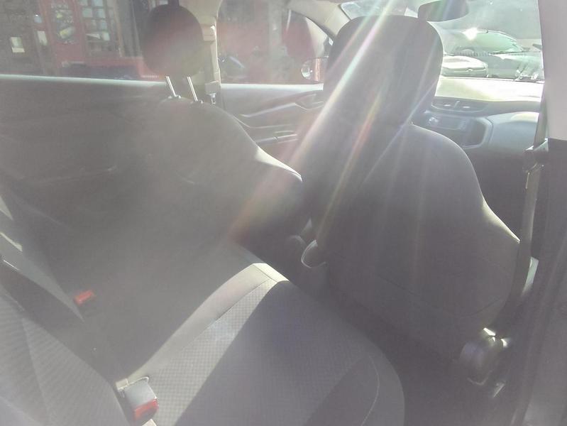 Chevrolet Onix 10mt Joye - foto 14