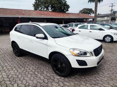 VOLVO XC60 2.0 T5 DYNA