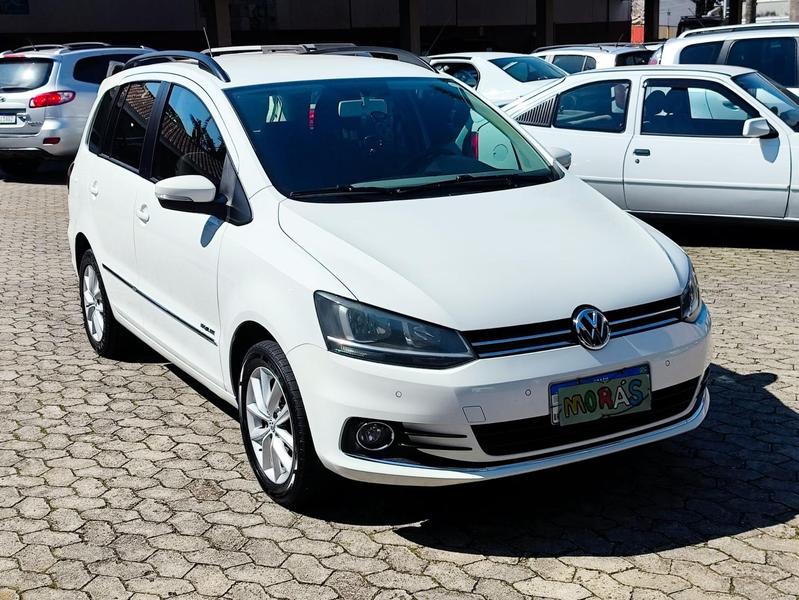 Volkswagen SpaceFox 2011