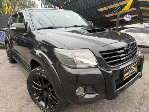 TOYOTA HILUX CD 4X4 SRV