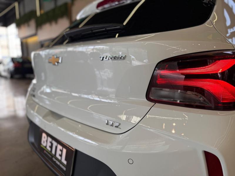 Chevrolet Onix 10tat LTZ - foto 7
