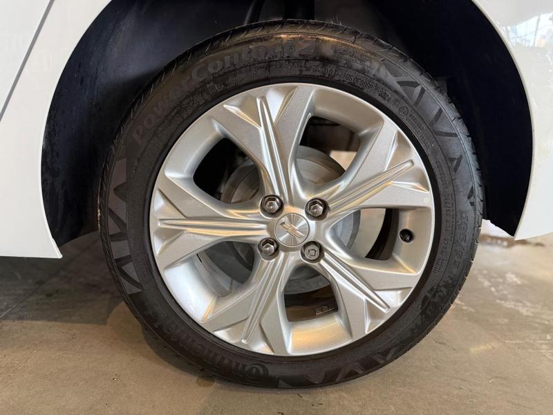 Chevrolet Onix 10tat LTZ - foto 8