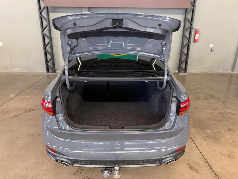 Volkswagen Jetta GLi - foto 9