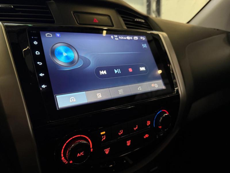 Nissan Frontier Seatx4 - foto 3