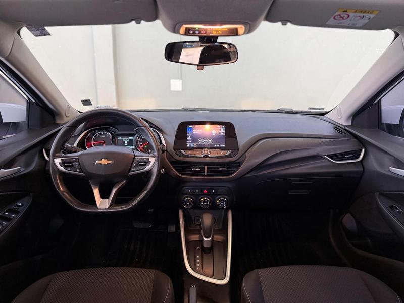 Chevrolet Onix Plus 10tat - foto 2