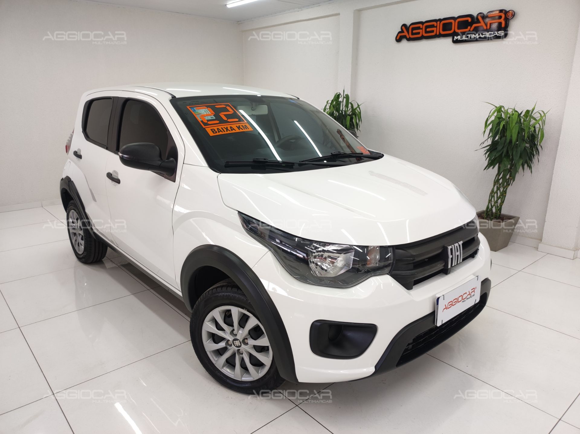 Fiat Mobi     2022