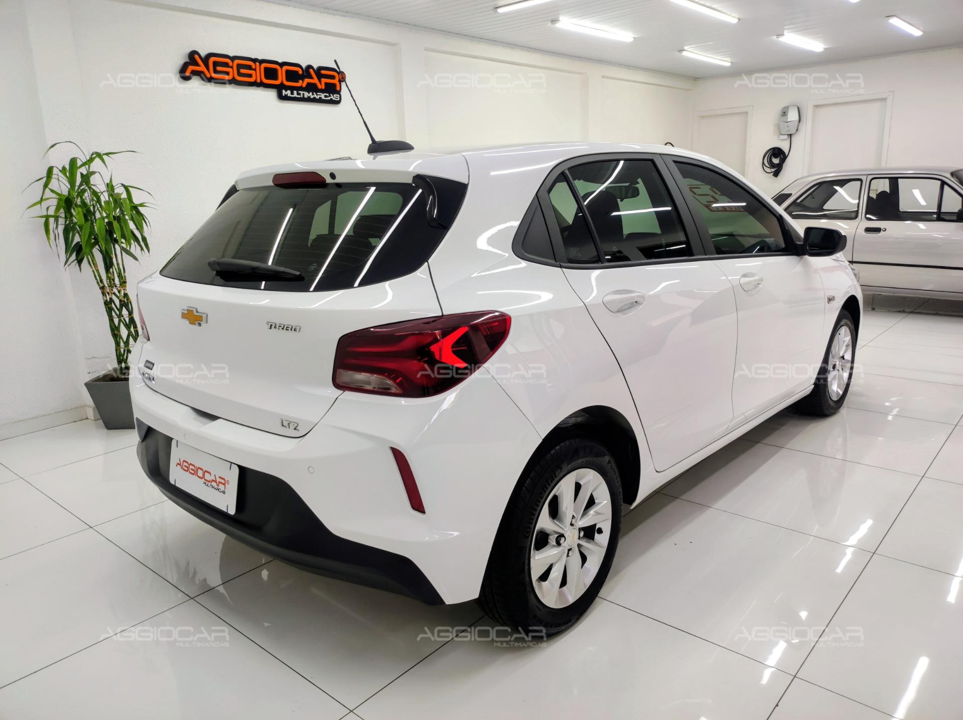 Chevrolet Onix     2022