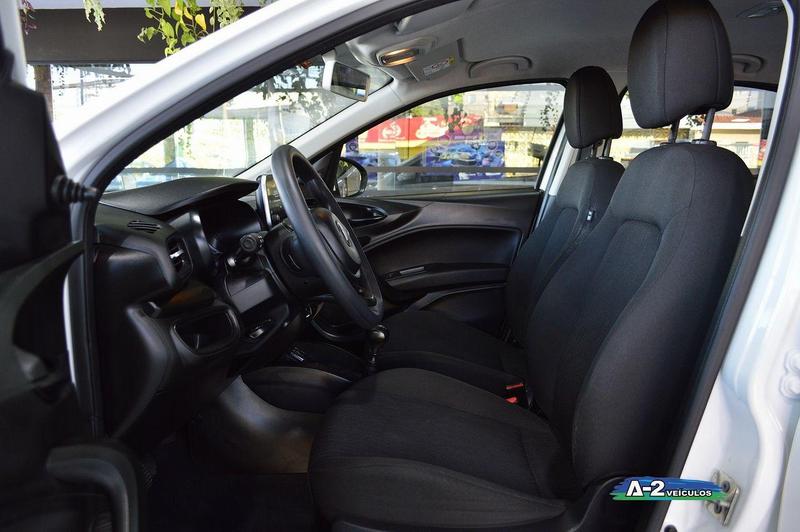 Fiat Cronos Drive 13 Flex - foto 3