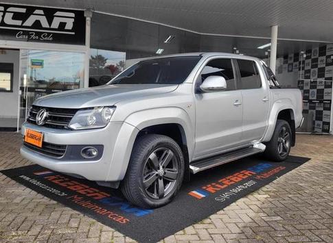 VOLKSWAGEN AMAROK HIGHLINE CD 4X4 TDI 4MOTION AUTOMATICO