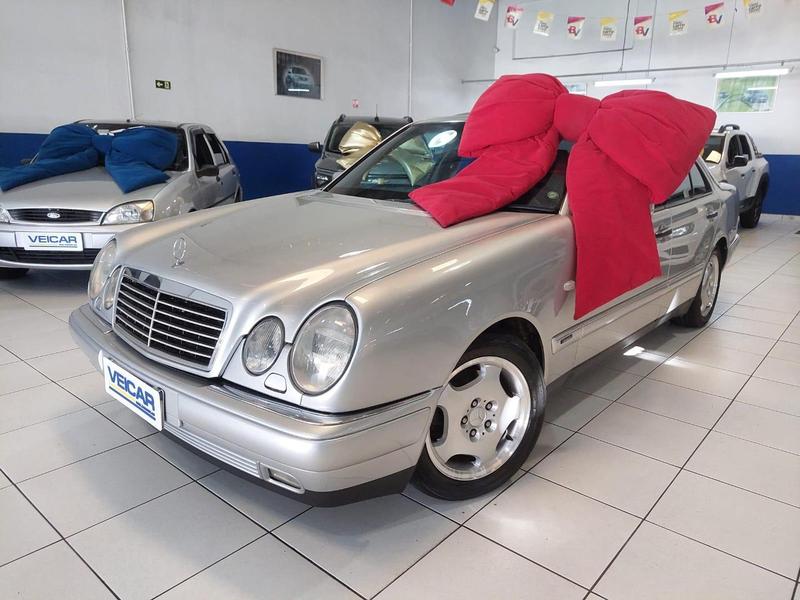 MERCEDES-BENZ E 320 T AVANTGARDE 3.2(N.SERIE) 4P
