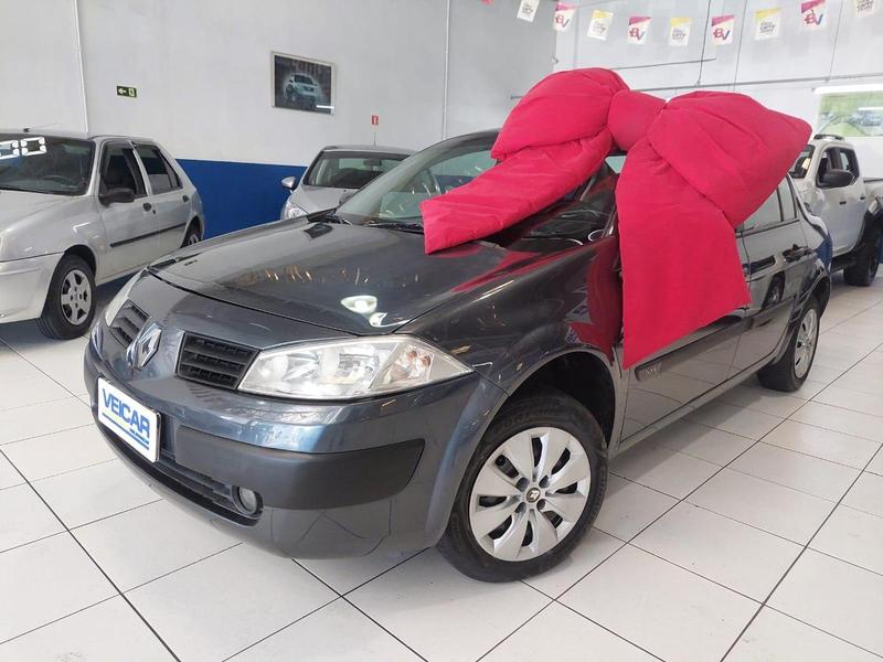 RENAULT MEGANE SEDAN EXPRESSION 1.6 16V(HI-FLEX) 4P