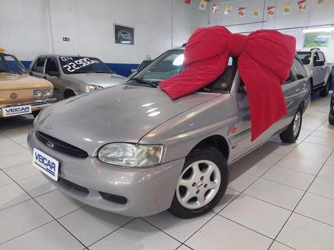 FORD ESCORT SW GLX 1.8 16V 4P