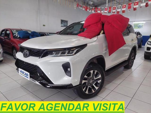 TOYOTA HILUX SW4 DIAMOND 2.8 TB 4X4 DIE. AUT.