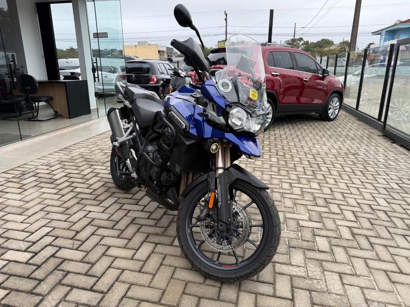 TRIUMPH TIGER 1200 EXPLORER
