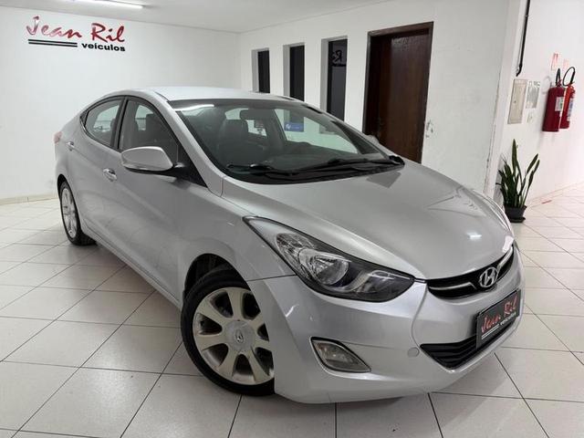 HYUNDAI ELANTRA GLS