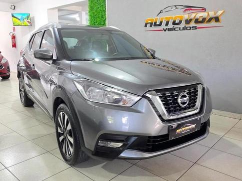 NISSAN KICKS SV CVT