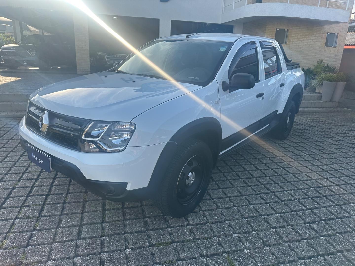 RENAULT OROCH 16 4X2