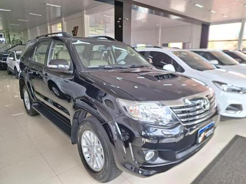 TOYOTA HILUX SW4 SRV 4X4