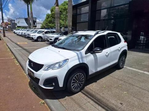 PEUGEOT 2008 ALLURE EAT6