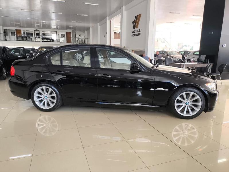 BMW 320i Pg 51 - foto 3