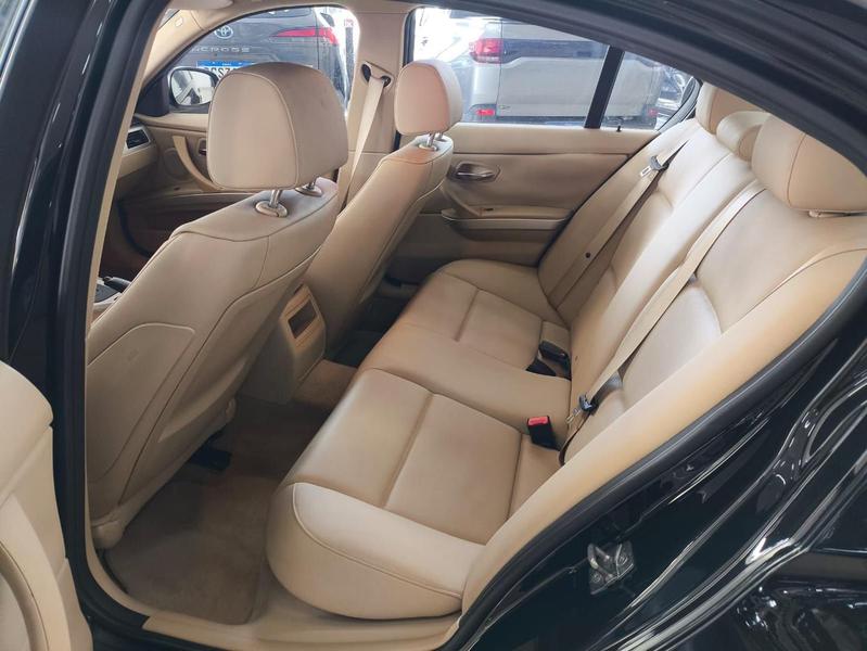 BMW 320i Pg 51 - foto 19