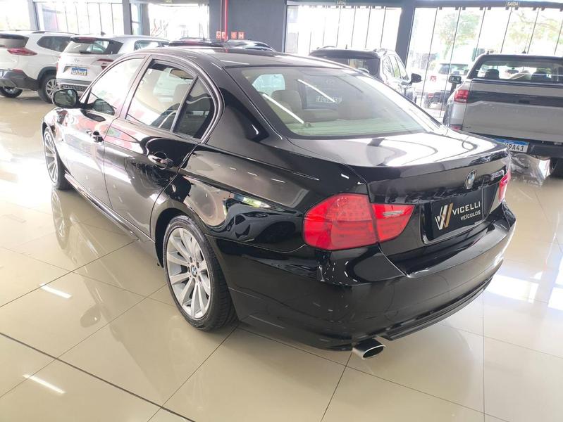 BMW 320i Pg 51 - foto 5