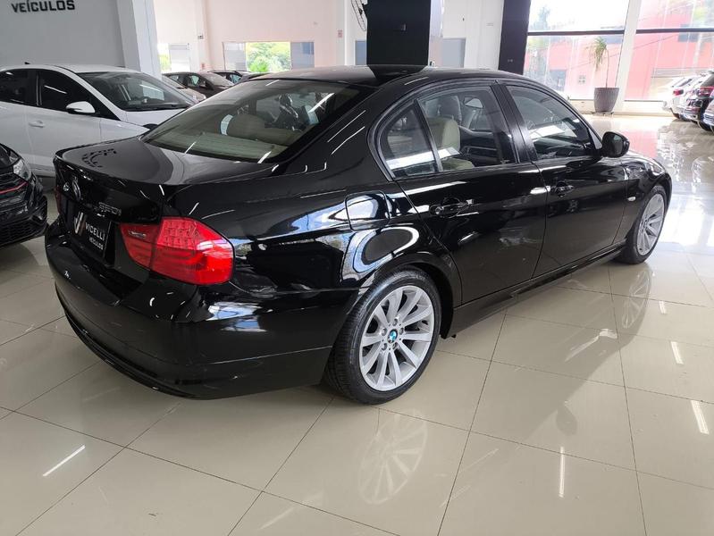 BMW 320i Pg 51 - foto 7