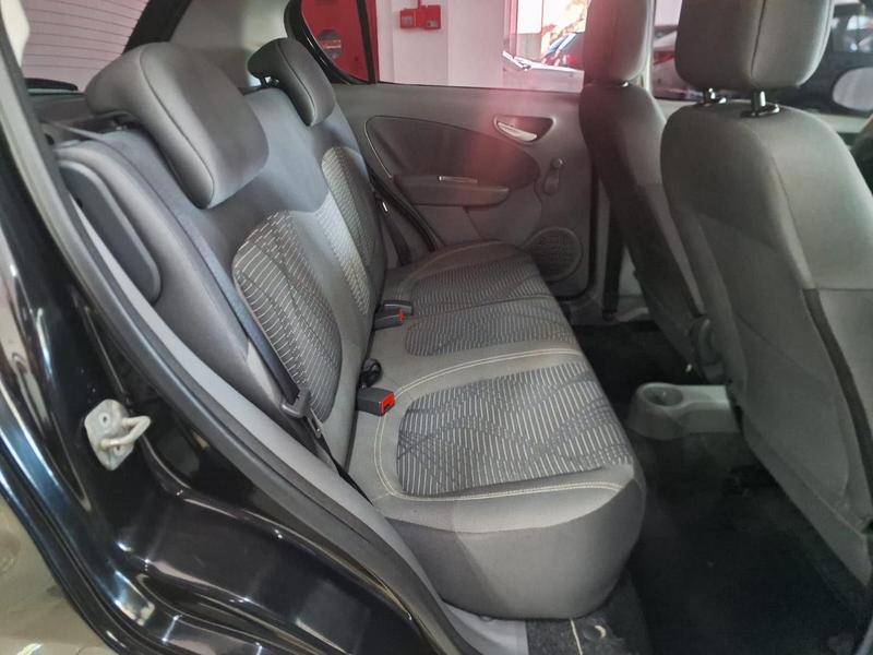 Fiat Palio Attract 1.0 - foto 17