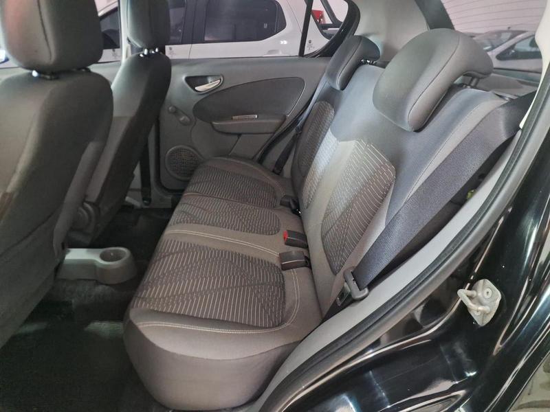 Fiat Palio Attract 1.0 - foto 18