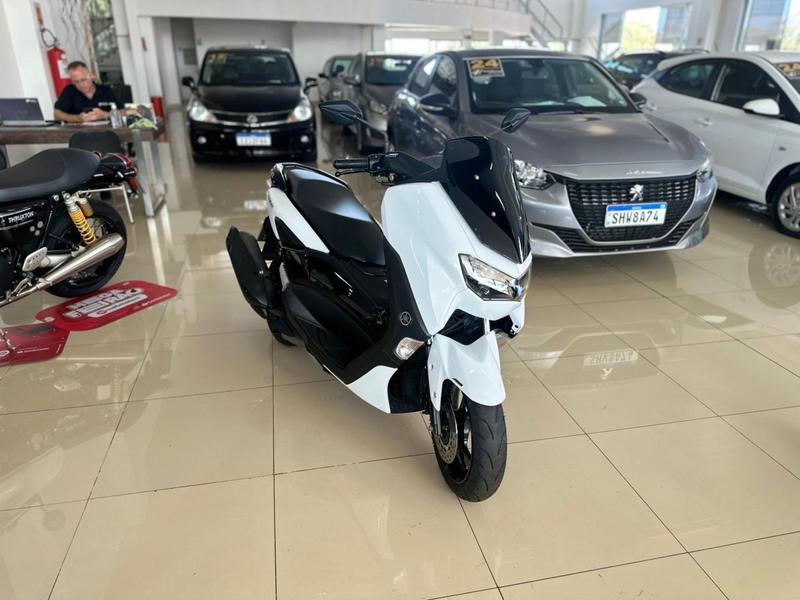 YAMAHA NMAX 160