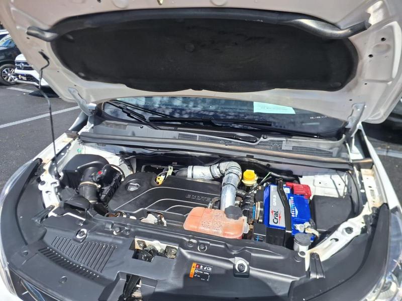 Chevrolet Tracker Premier - foto 11