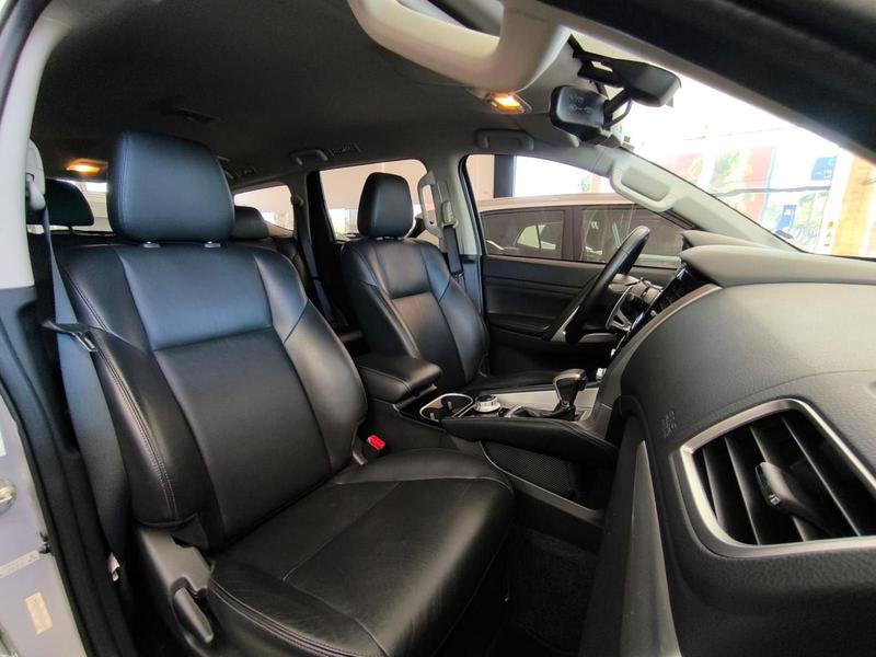 Mitsubishi Pajero Sport Hpe - foto 18