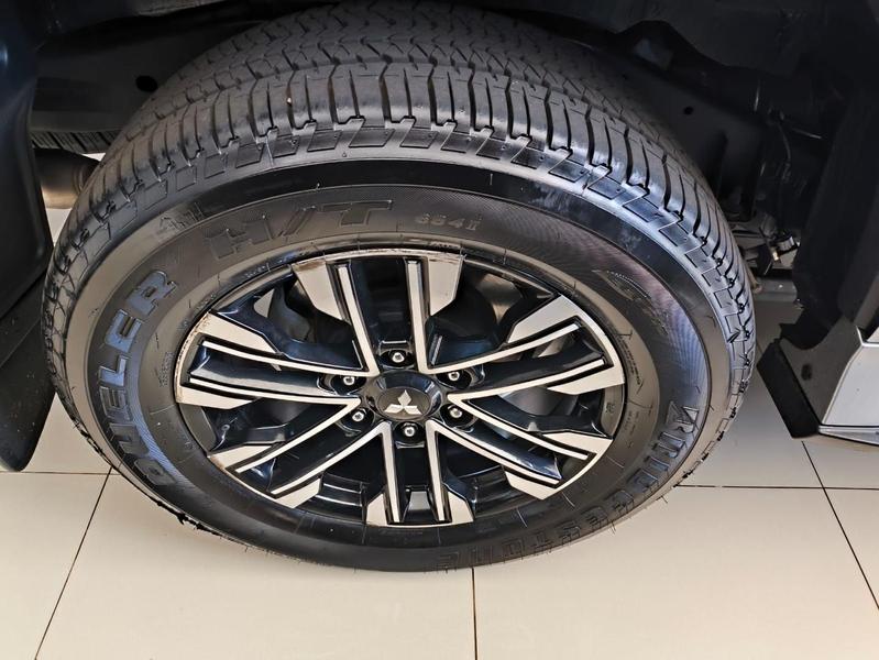 Mitsubishi Pajero Sport Hpe - foto 9