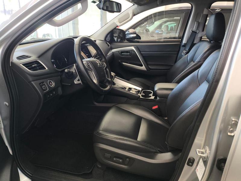 Mitsubishi Pajero Sport Hpe - foto 17