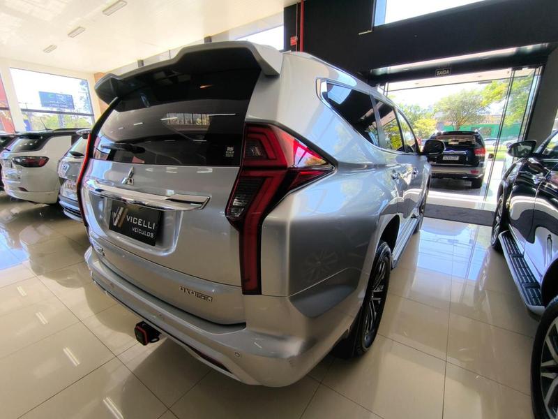 Mitsubishi Pajero Sport Hpe - foto 7