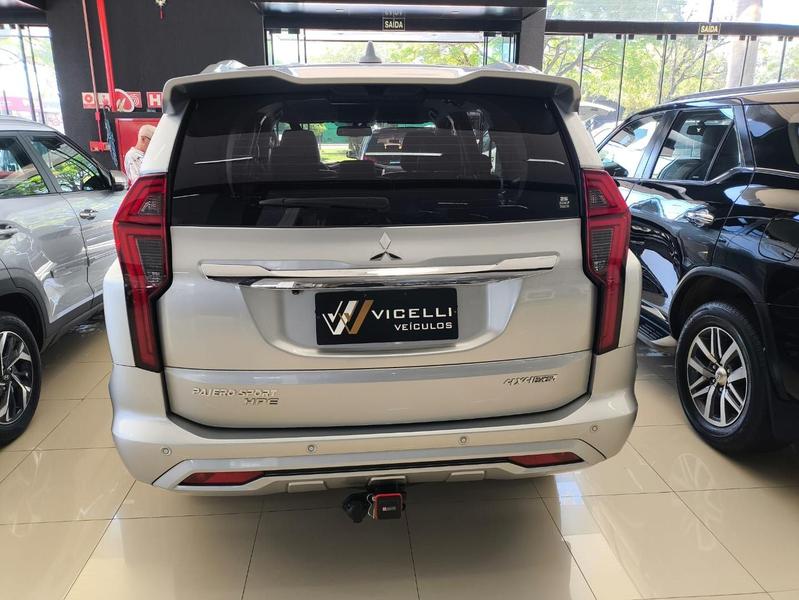 Mitsubishi Pajero Sport Hpe - foto 6