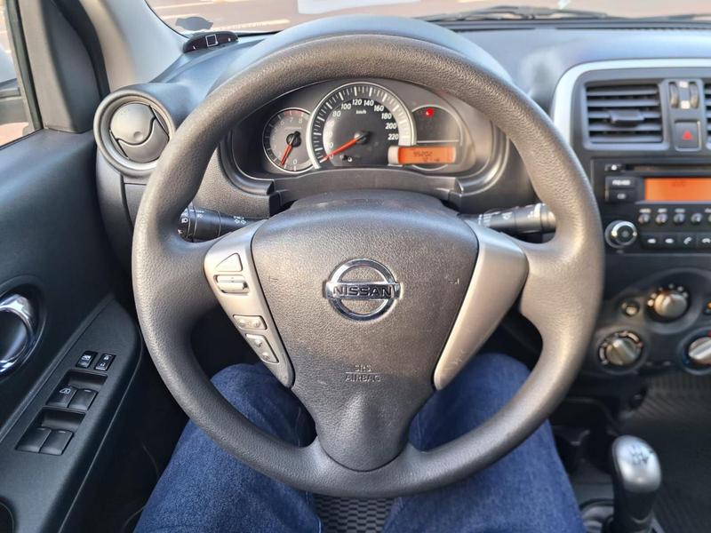 Nissan March 10sv - foto 11