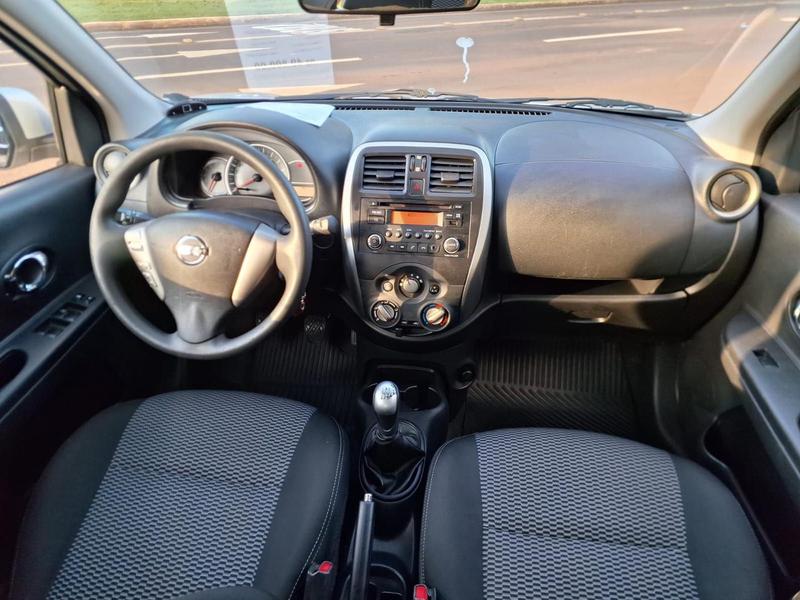 Nissan March 10sv - foto 10