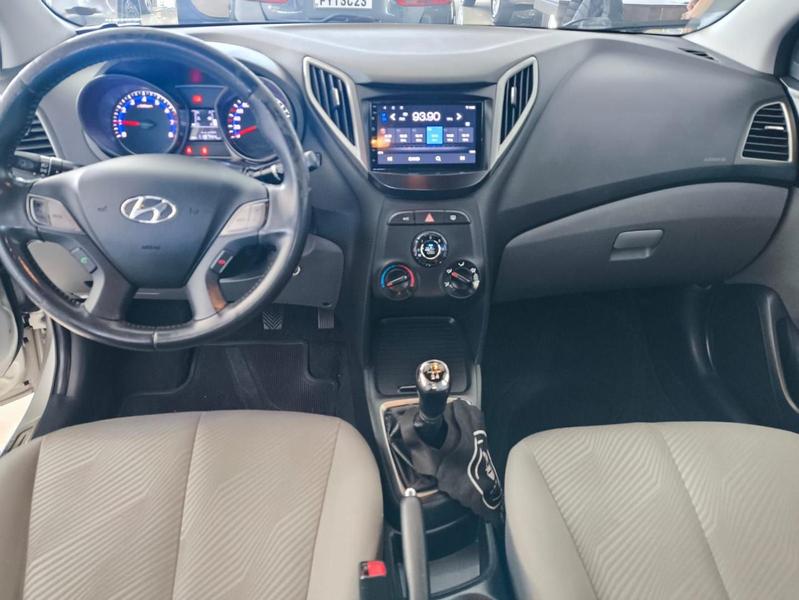 Hyundai HB20S Premium 1.6 Flex 16V Mec 4P - foto 13