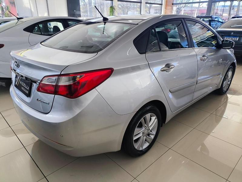 Hyundai HB20S Premium 1.6 Flex 16V Mec 4P - foto 8