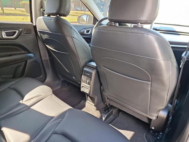 Jeep Compass Limited T270 1.3 Tb 4X2 Flex Automático - foto 19