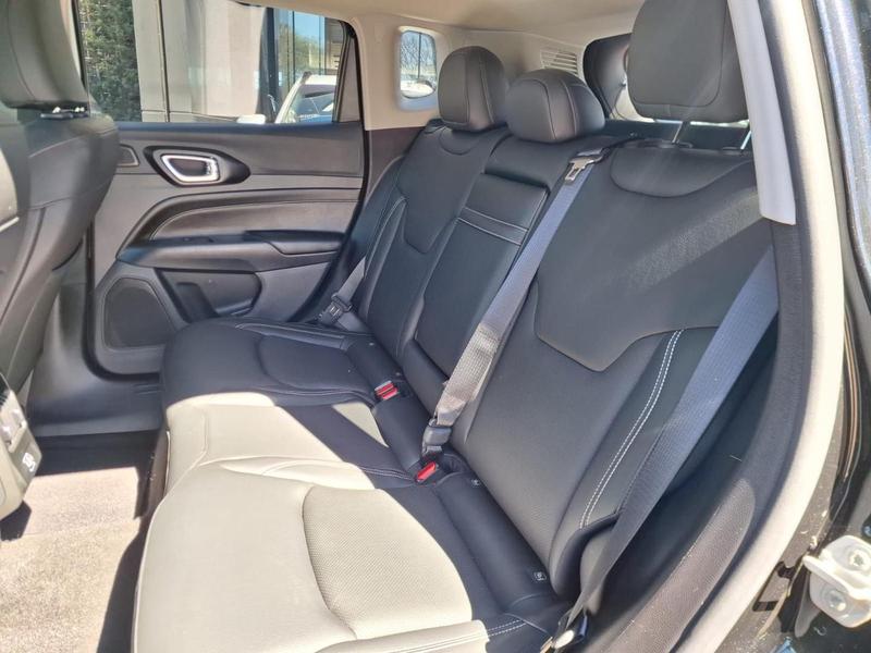 Jeep Compass Limited T270 1.3 Tb 4X2 Flex Automático - foto 18