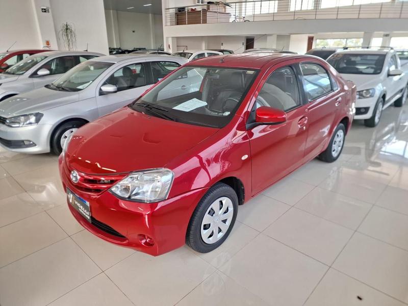 Toyota Etios 2016 à venda